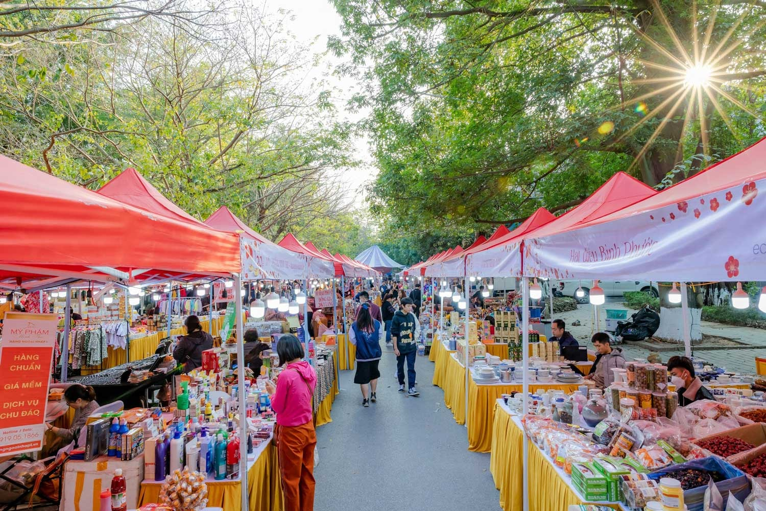 Hà Nội: Tập trung phối hợp tổ chức Hội chợ mùa xuân 2026